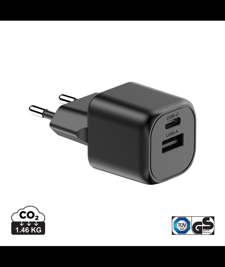 Urban Vitamin Monterey RCS recycled plastic 20W GAN charger