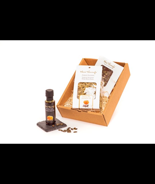 Košarica "POLJUB BUČE"