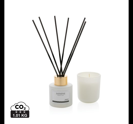 Ukiyo candle and fragrance sticks gift set