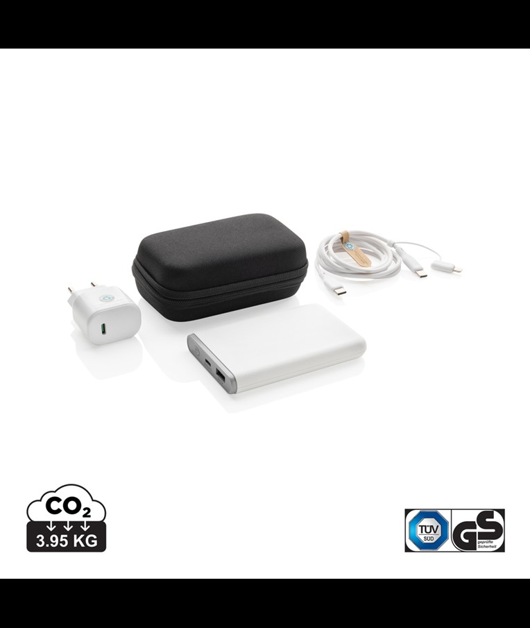 Surge RCS recikliran PET 20W tip C 3-delni komplet za polnjenje