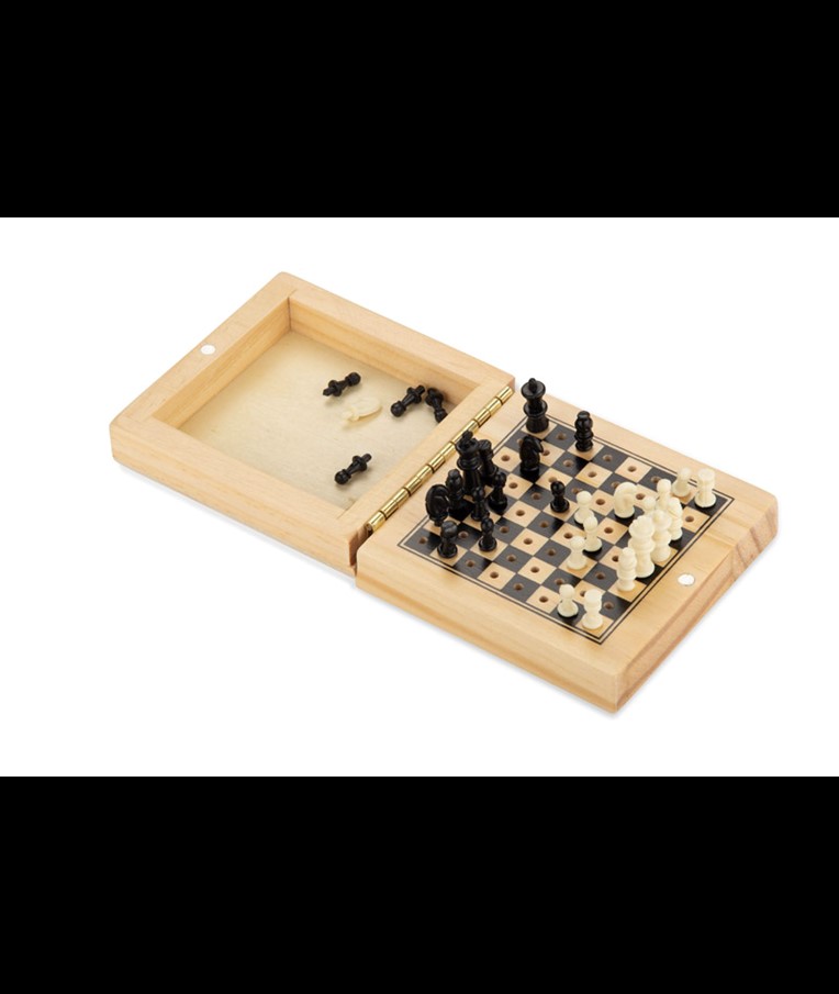 Wooden chess ILDE