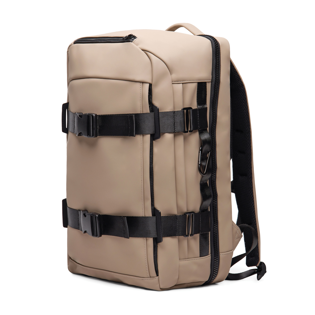 VINGA Baltimore RCS explorer's backpack